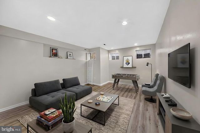 1614 6TH ST NW, Washington, DC 20001