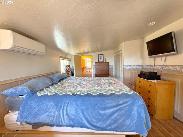 19921 WHALESHEAD Rd I 2, Brookings, OR 97415