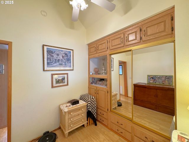 19921 WHALESHEAD Rd I 2, Brookings, OR 97415