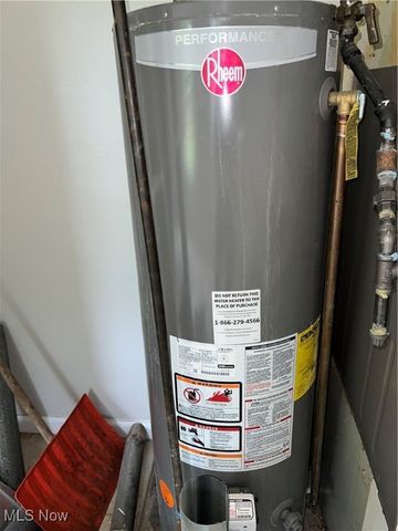 12620 Grimsby Avenue, Cleveland, OH 44135