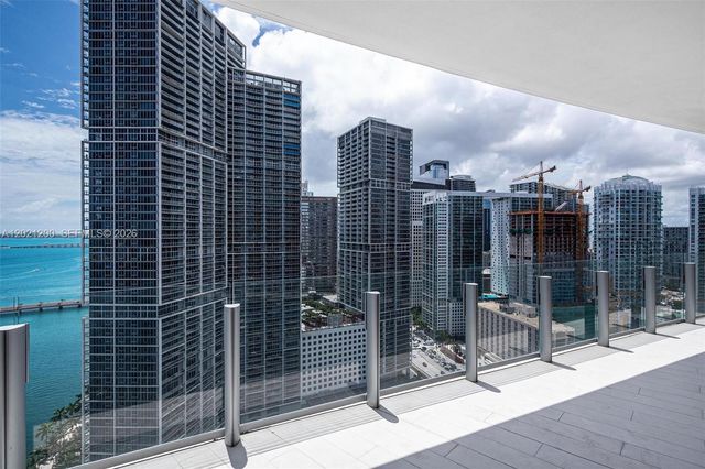 300 Biscayne Boulevard Way 2906W, Miami, FL 33131