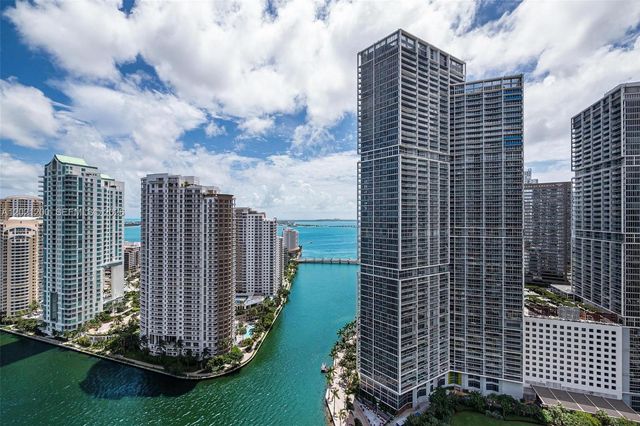 300 Biscayne Boulevard Way 2906W, Miami, FL 33131