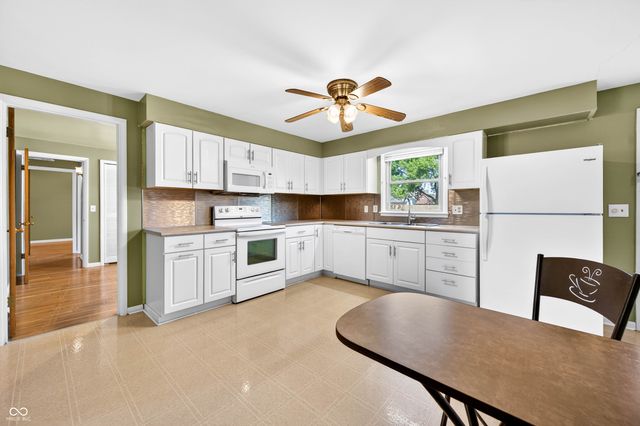 2240 Sims Drive, Columbus, IN 47203
