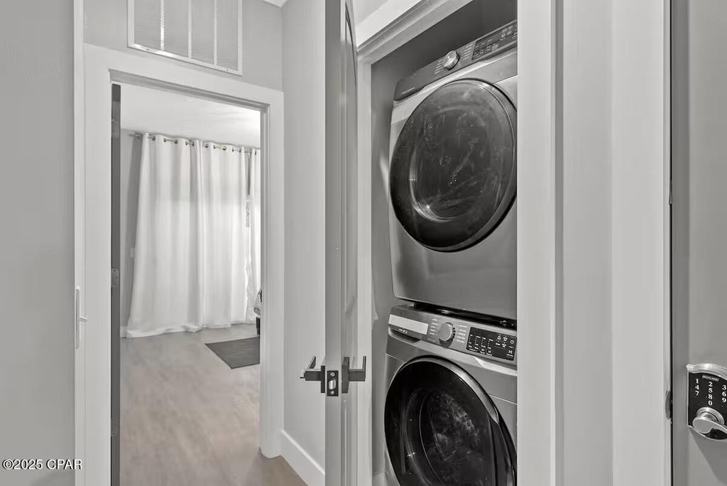 Image 40 of property listing at 512 Dement Circle B, Panama City Beach, FL 32407