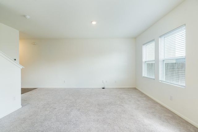 243 Waterbuck LOOP, Hutto, TX 78634