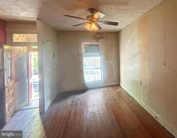 3407 ESTHER PL, Baltimore, MD 21224