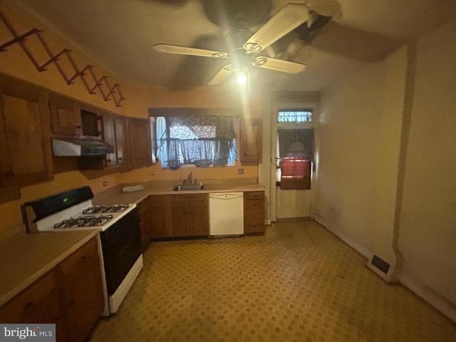 3407 ESTHER PL, Baltimore, MD 21224