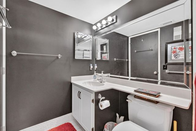 10247 N Circle Lake Drive 102, Boynton Beach, FL 33437