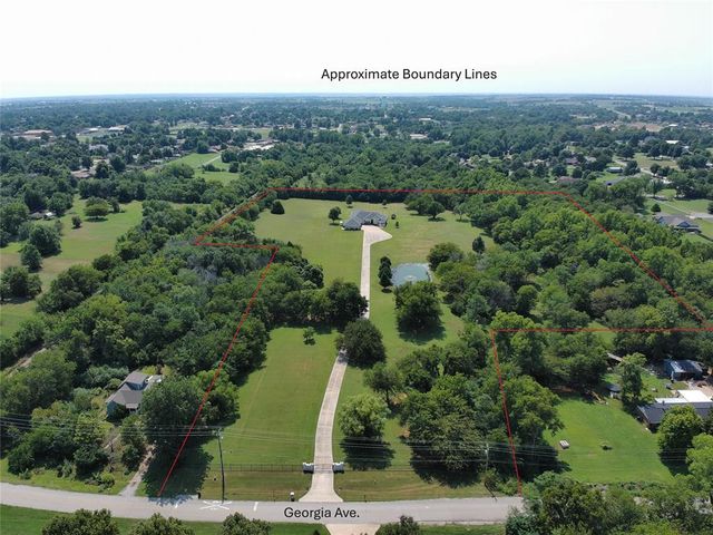 2203 W Georgia Avenue, Chickasha, OK 73018