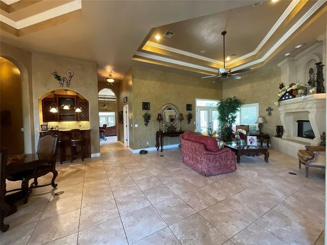 2203 W Georgia Avenue, Chickasha, OK 73018