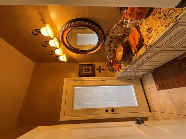 2203 W Georgia Avenue, Chickasha, OK 73018