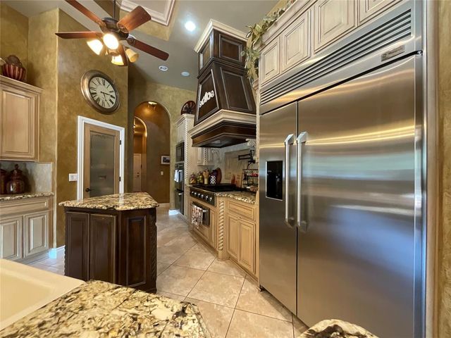 2203 W Georgia Avenue, Chickasha, OK 73018