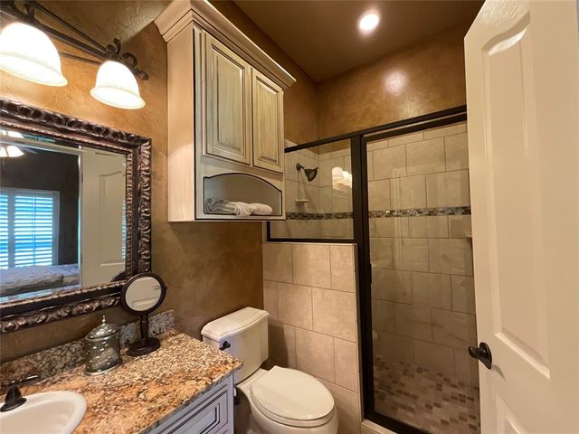 2203 W Georgia Avenue, Chickasha, OK 73018