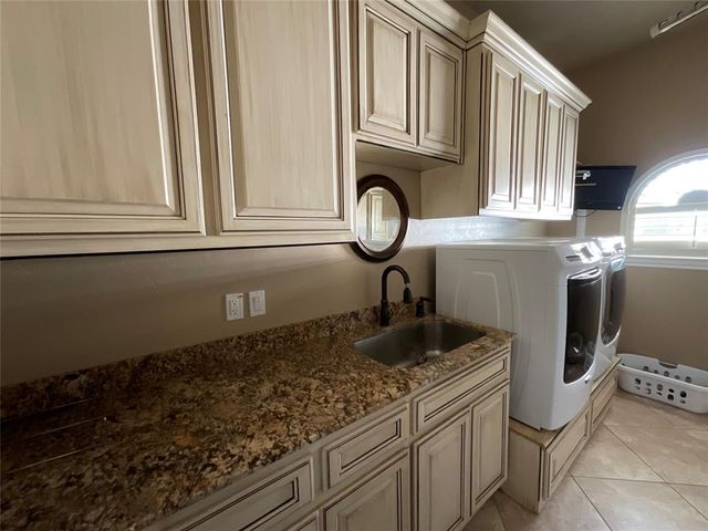 2203 W Georgia Avenue, Chickasha, OK 73018