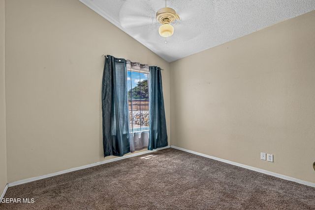 667 Danube Drive, Horizon City, TX 79928