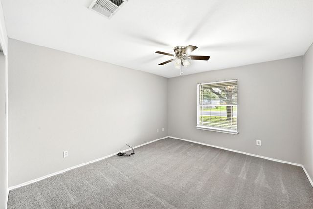132 Mansfield Lake TRL, Kyle, TX 78640