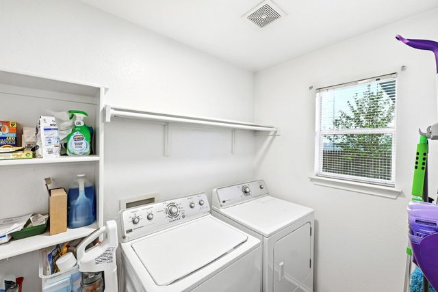 132 Mansfield Lake TRL, Kyle, TX 78640