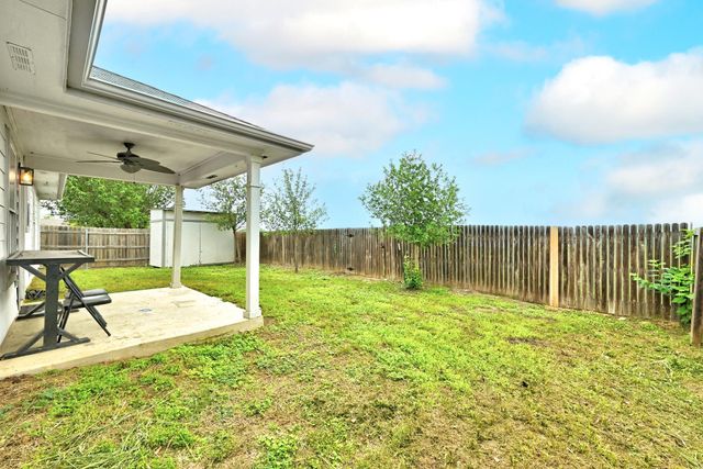 132 Mansfield Lake TRL, Kyle, TX 78640