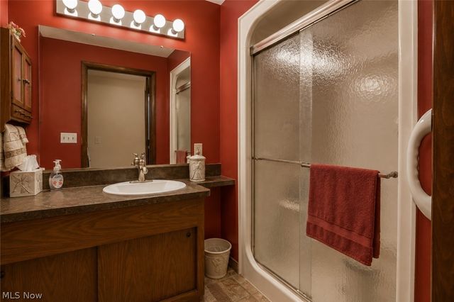1256 E 331st Street, Eastlake, OH 44095