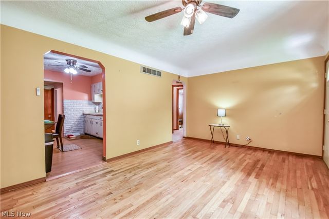 1256 E 331st Street, Eastlake, OH 44095