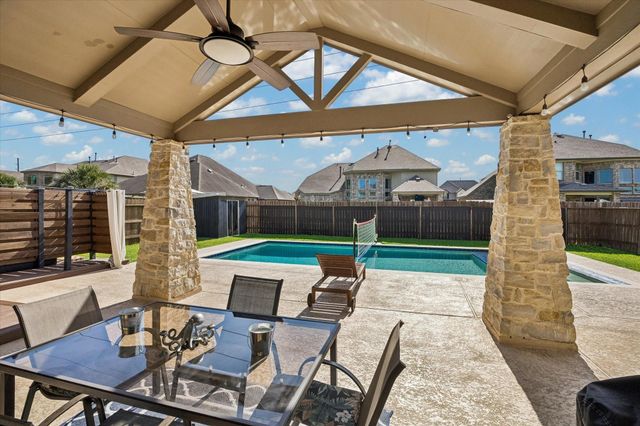 4304 Turnbridge Court, Manvel, TX 77578