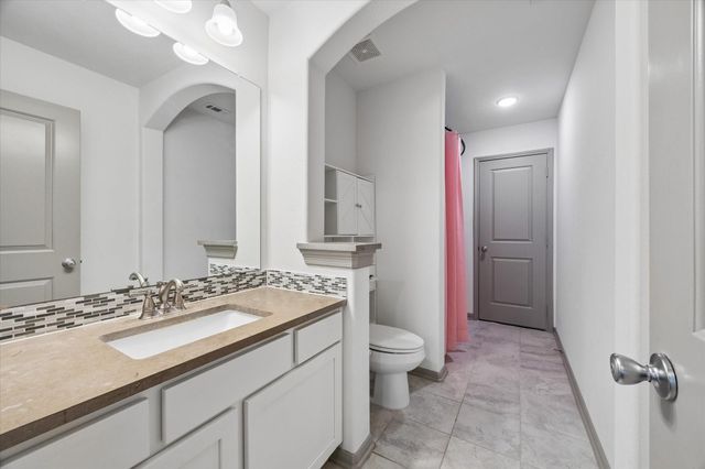 4304 Turnbridge Court, Manvel, TX 77578