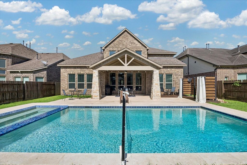 4304 Turnbridge Court, Manvel, TX 77578