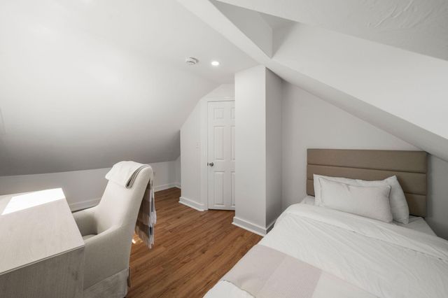 72 Grove Street, Hyannis, MA 02601