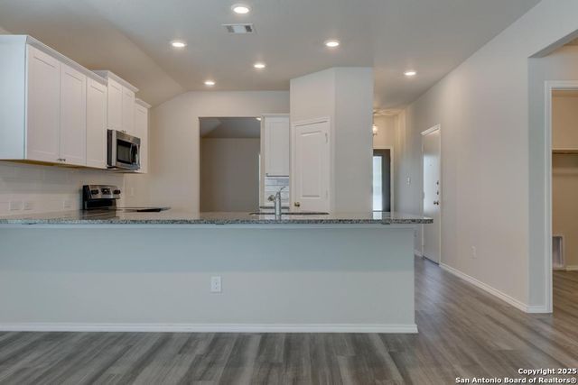 242 Holland, Schertz, TX 78108