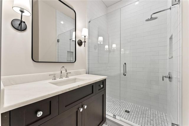 11821 Serenbe Lane, Chattahoochee Hills, GA 30268