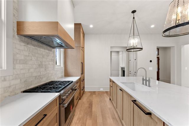 11821 Serenbe Lane, Chattahoochee Hills, GA 30268