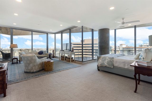 3130 N Harwood Street 1503, Dallas, TX 75201