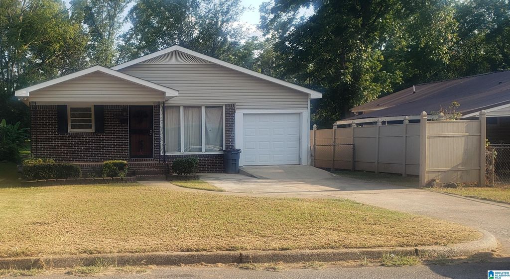 2805 SNAVELY AVENUE, Birmingham, AL 35211