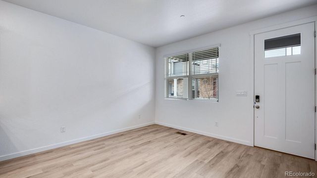 18804 E 99th Avenue, Commerce City, CO 80022