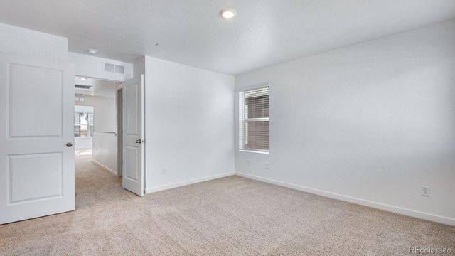 18804 E 99th Avenue, Commerce City, CO 80022