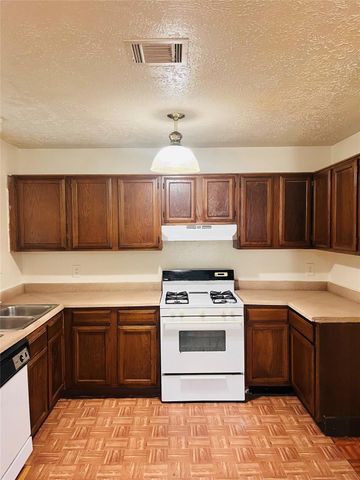 16633 Gold Ridge Lane, Houston, TX 77053