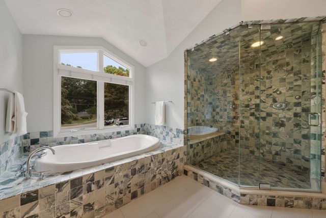 52 Damon Road, Needham, MA 02494