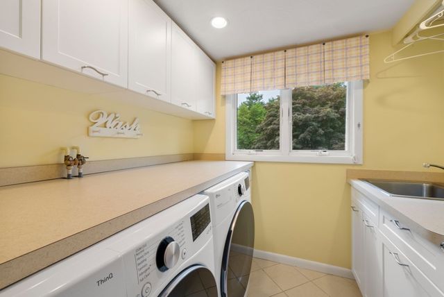 52 Damon Road, Needham, MA 02494