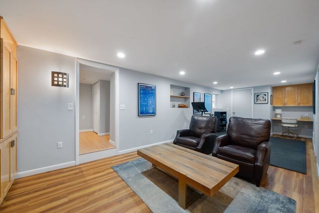 52 Damon Road, Needham, MA 02494