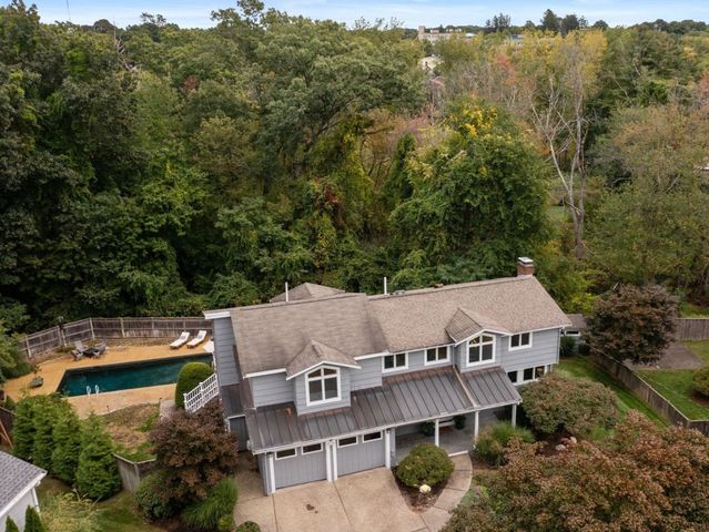 52 Damon Road, Needham, MA 02494