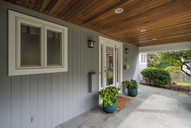 52 Damon Road, Needham, MA 02494