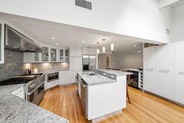 52 Damon Road, Needham, MA 02494