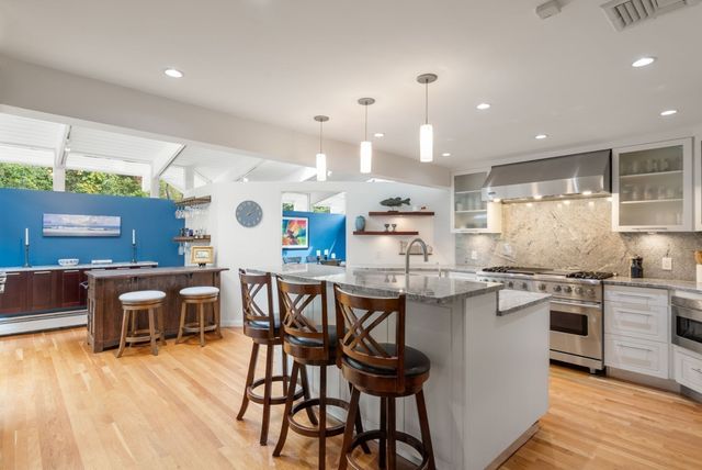 52 Damon Road, Needham, MA 02494