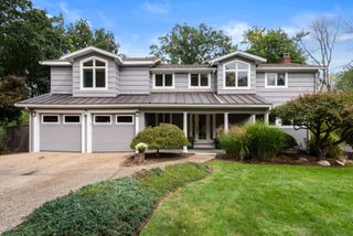52 Damon Road, Needham, MA 02494