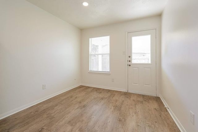 922 Doubletree Glen Drive, Houston, TX 77073