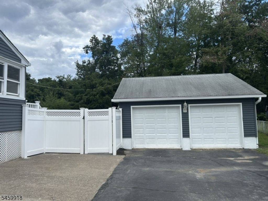 17 Ellice St, Lincoln Park Boro, NJ 07035 — photo 4
