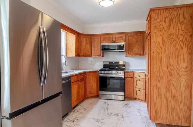 302 Highland Avenue, Monett, MO 65708