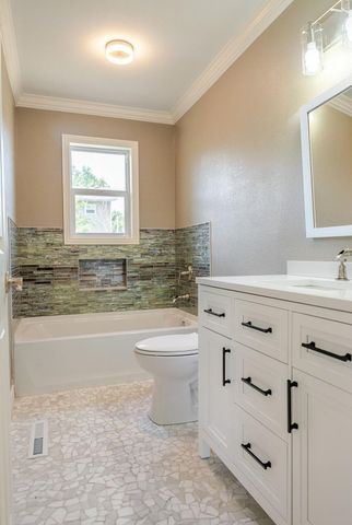 302 Highland Avenue, Monett, MO 65708