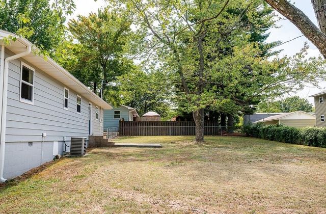 302 Highland Avenue, Monett, MO 65708