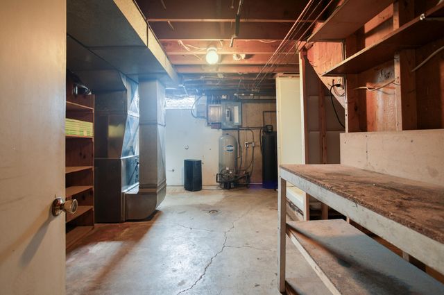 4971 84th Street SE, Caledonia, MI 49316